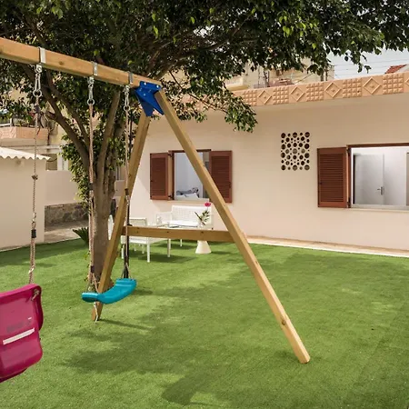 Country house Luxury Garden Villas